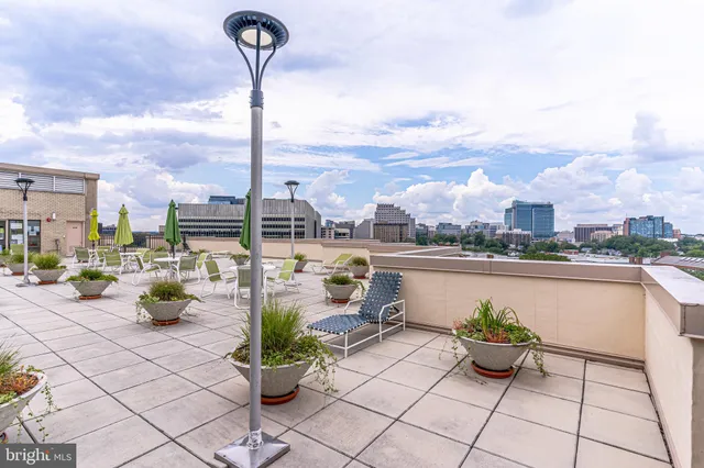 $2,700 | 4242 East W Highway, Unit 605, Chevy Chase, MD 20815