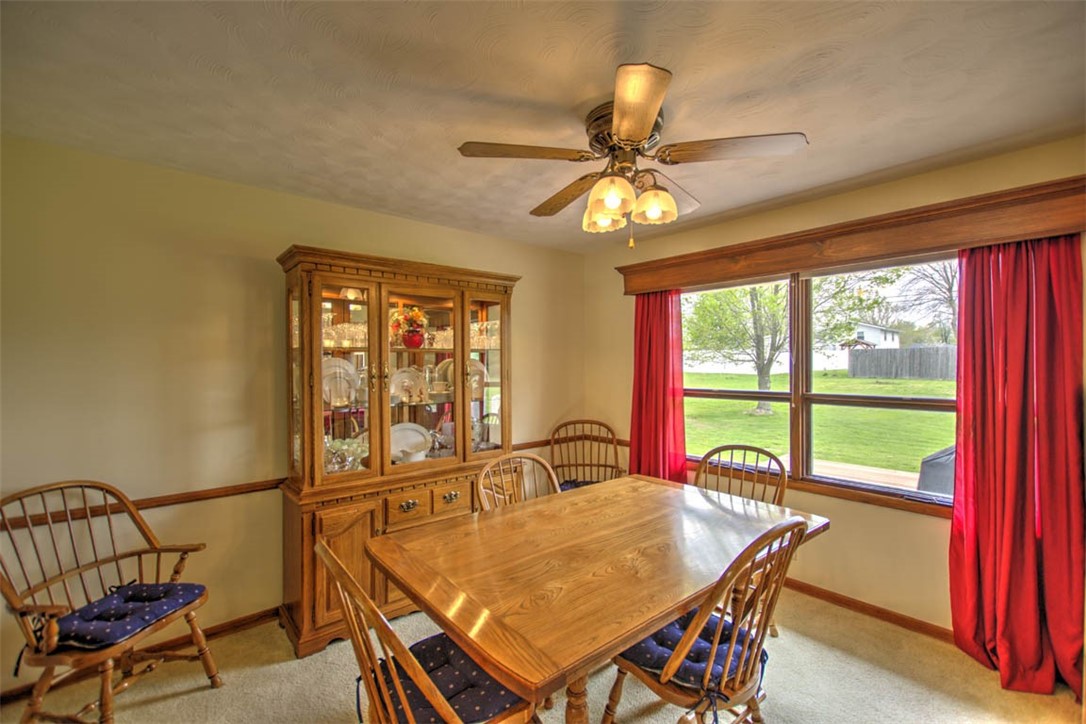 3224 Greenlake Drive Decatur, IL 62521 - Photo 10 of 23 Gallery Image 10