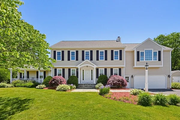 $949,000 | 45 Massasoit Drive, North Attleboro, MA 02760