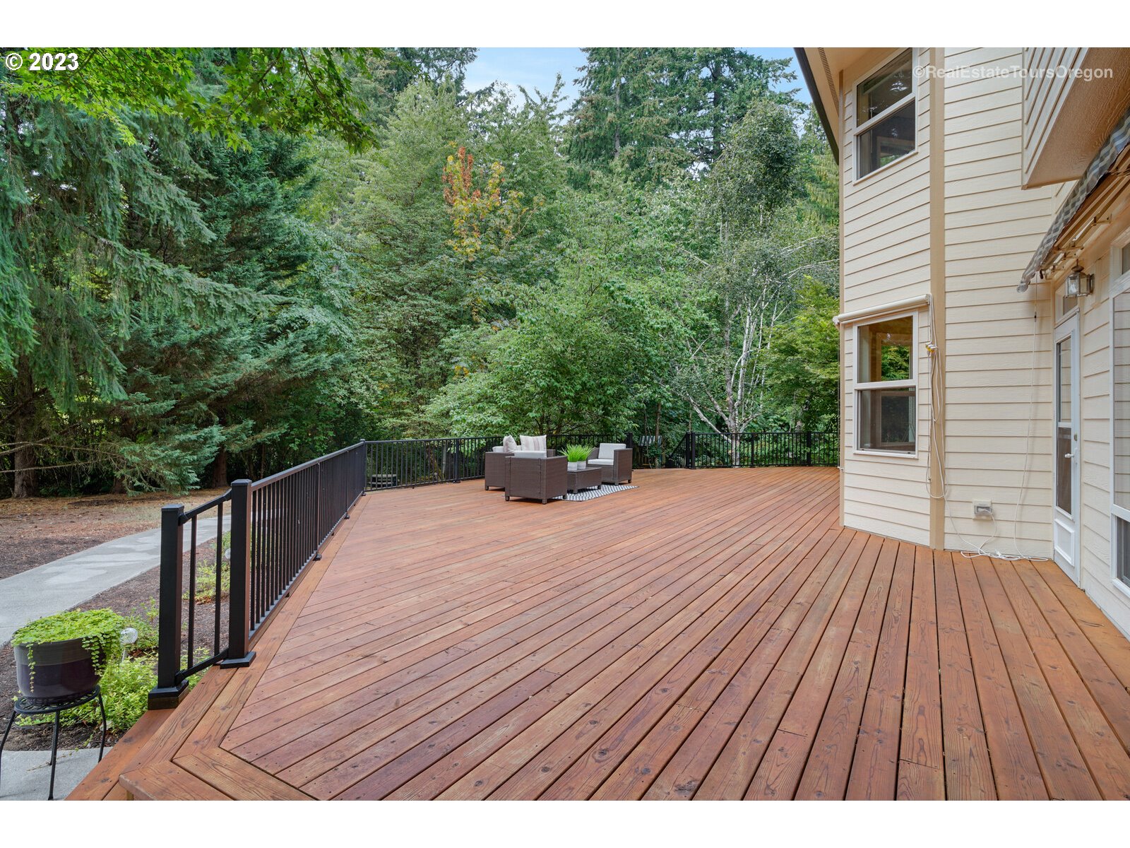 16401 Northwest Pumpkin Ridge Road North Plains, OR 97133 - Photo 42 of 48 Gallery Image 42