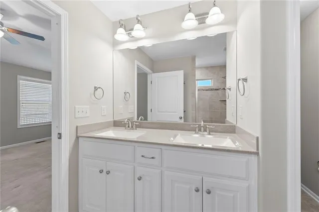 $485,000 | 17604 Greyhawke Ridge Drive, Smithville, MO 64089