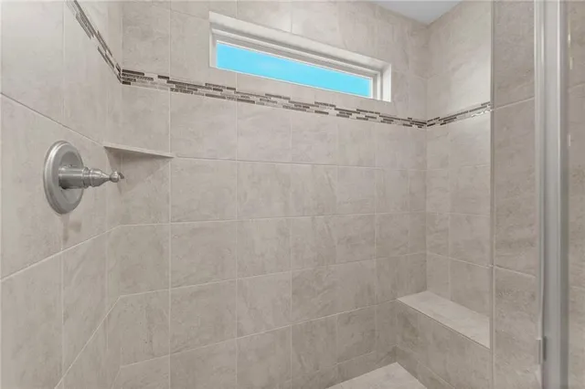 $485,000 | 17604 Greyhawke Ridge Drive, Smithville, MO 64089