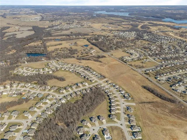 $485,000 | 17604 Greyhawke Ridge Drive, Smithville, MO 64089