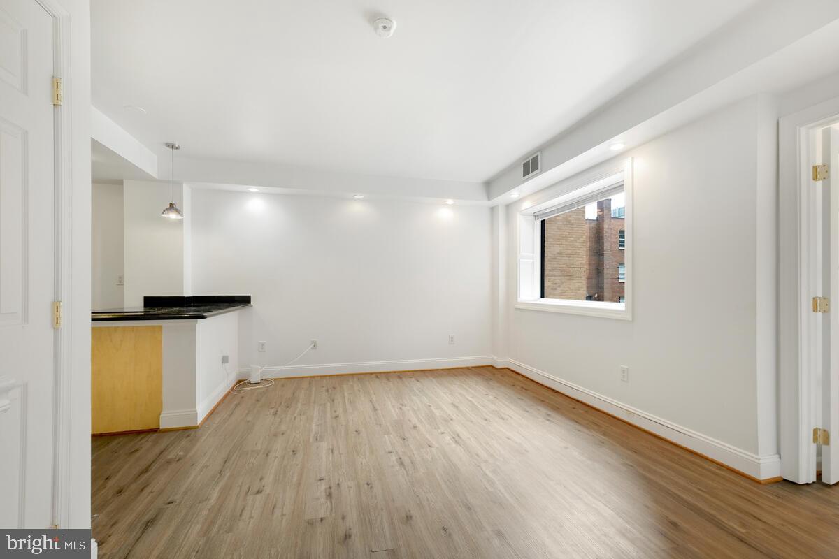 1125 12th Street Northwest, Unit 23 Washington, DC 20005 - Photo 3 of 19