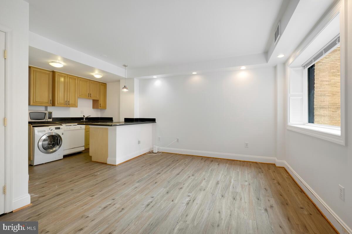 1125 12th Street Northwest, Unit 23 Washington, DC 20005 - Photo 4 of 19