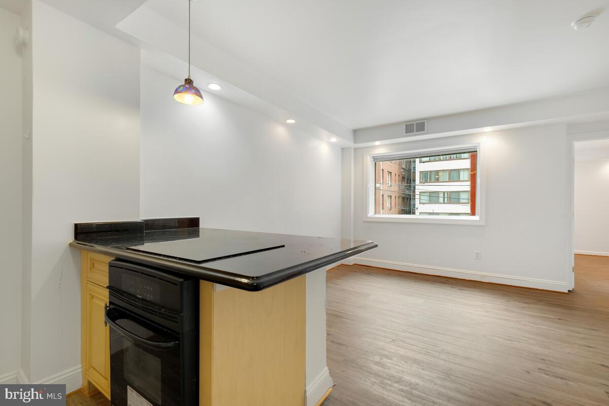 1125 12th Street Northwest, Unit 23 Washington, DC 20005 - Photo 10 of 19