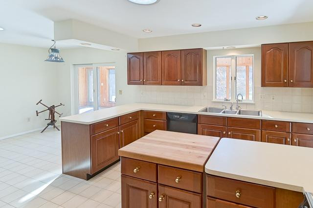 5819 Merkel Road Dexter, MI 48130 - Photo 8 of 55 Photo 8