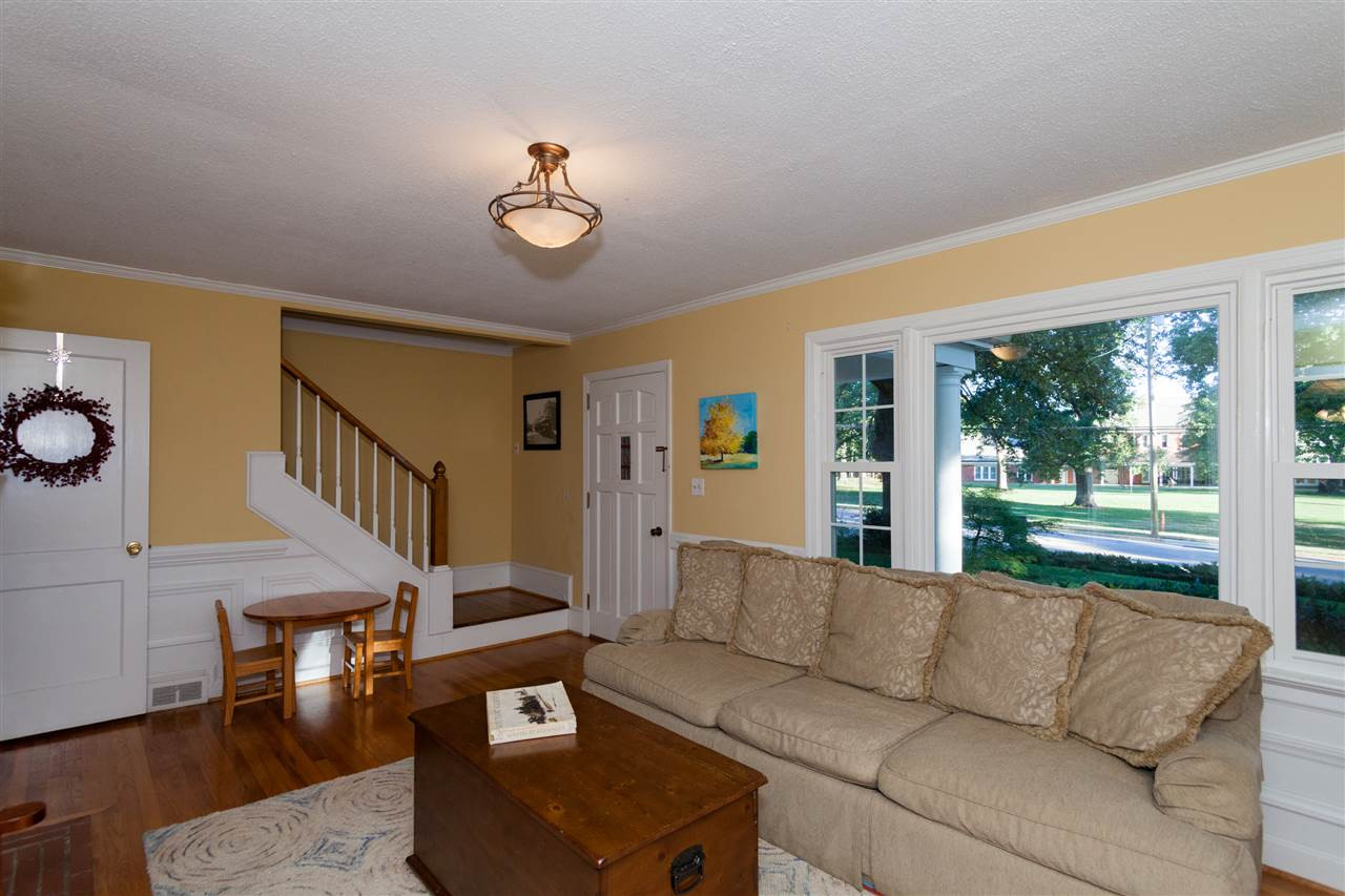 402 East Whitaker Mill Road Raleigh, NC 27608 - Photo 5 of 25 Photo 5