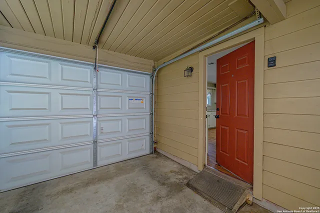 an outdoor view of house with outdoor space
