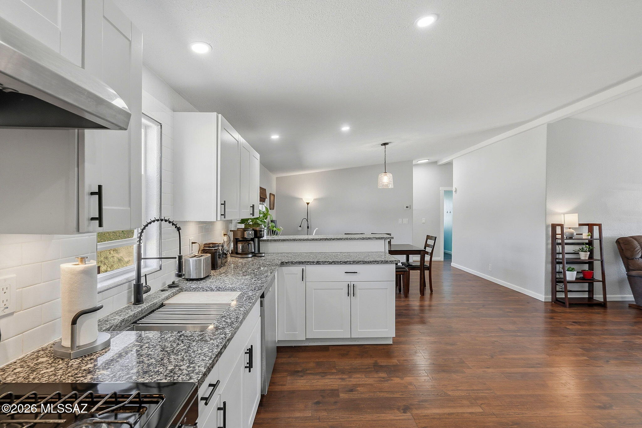 8230 South Fillmore Road Tucson, AZ 85736 - Photo 19 of 46