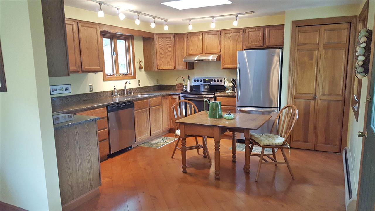 34 Lower Cassidy Road Putney, VT 05346 - Photo 7 of 24