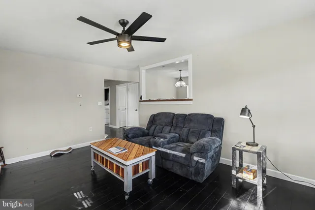 $447,500 | 113 South Enola Drive, Enola, PA 17025