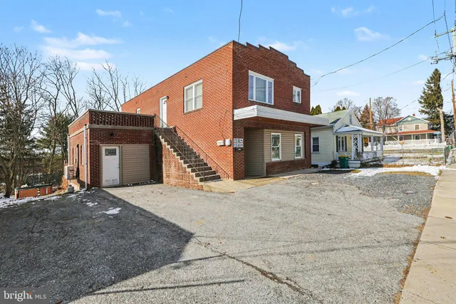 $447,500 | 113 South Enola Drive, Enola, PA 17025