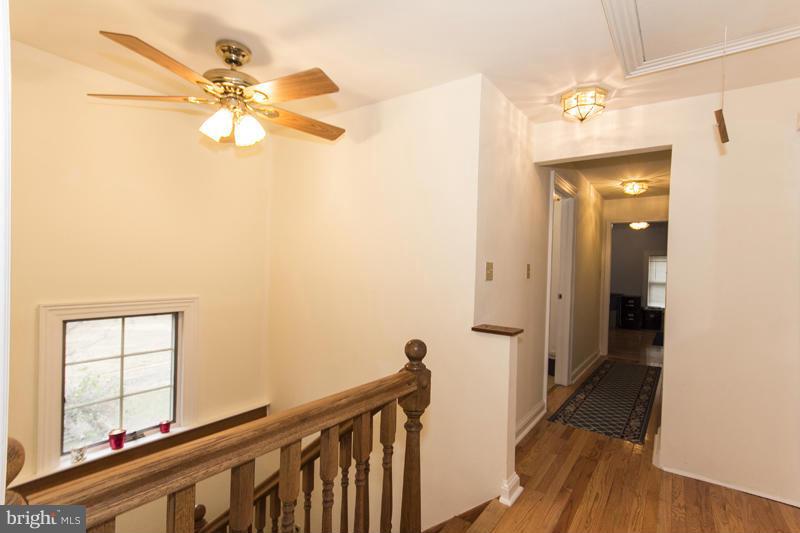 430 South Rolling Road Baltimore, MD 21228 - Photo 14 of 25 Interior (General)