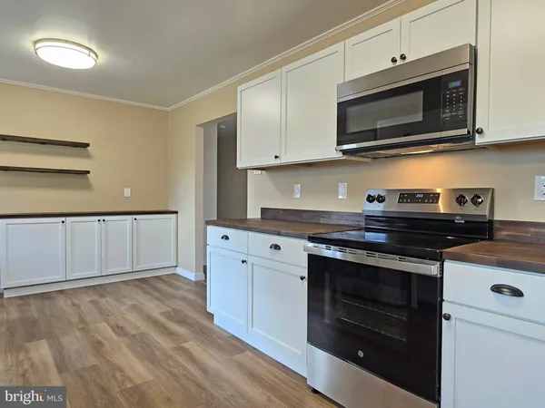 $199,500 | 17060 Maryland Highway, Swanton, MD 21561