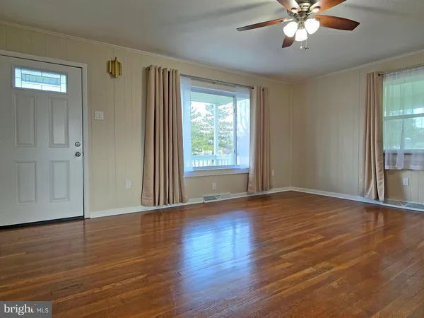 $199,500 | 17060 Maryland Highway, Swanton, MD 21561