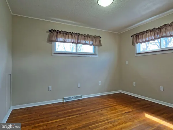 $199,500 | 17060 Maryland Highway, Swanton, MD 21561