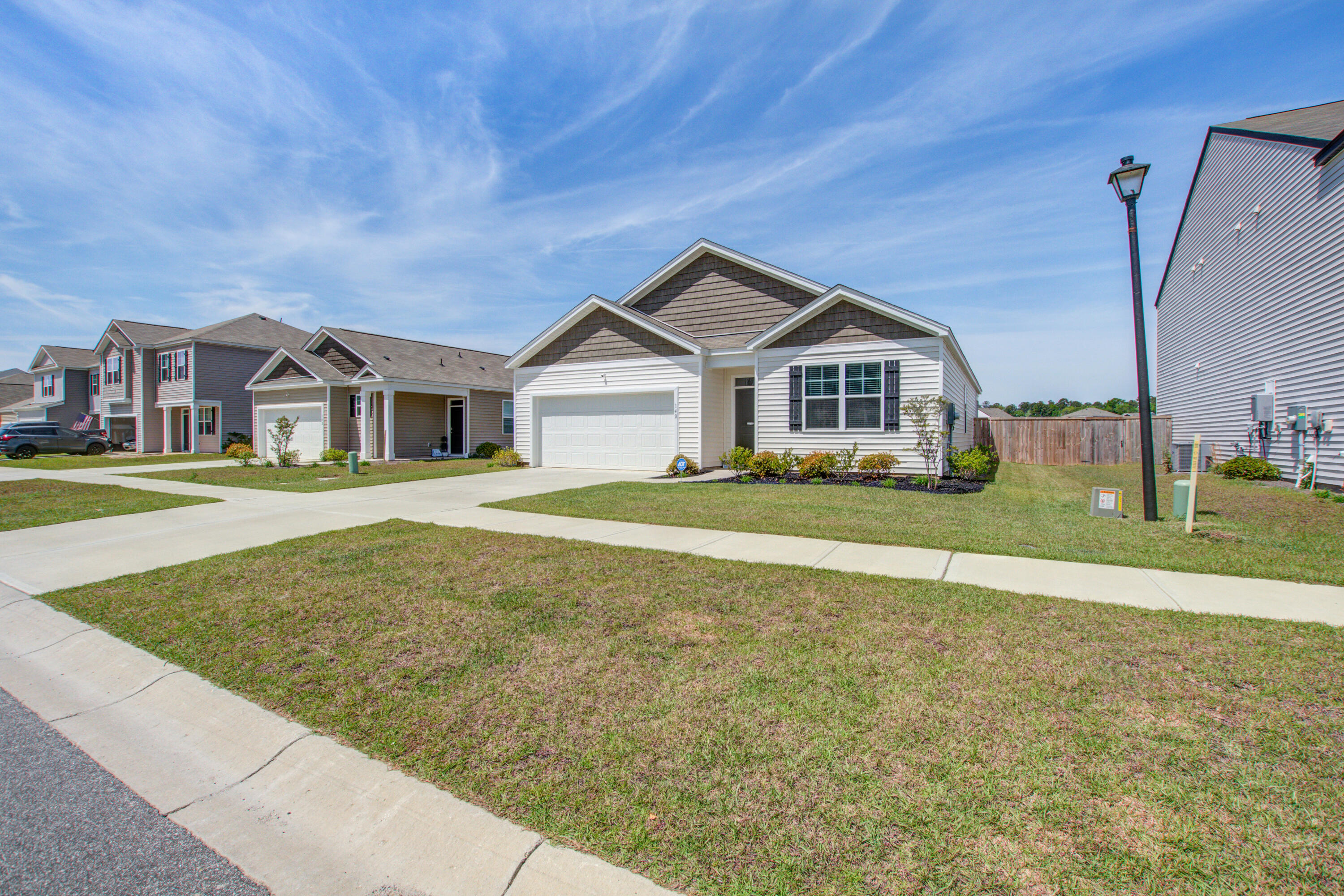 140 Ivory Shadow Road Summerville, SC 29486 - Photo 2 of 41 140 (2)