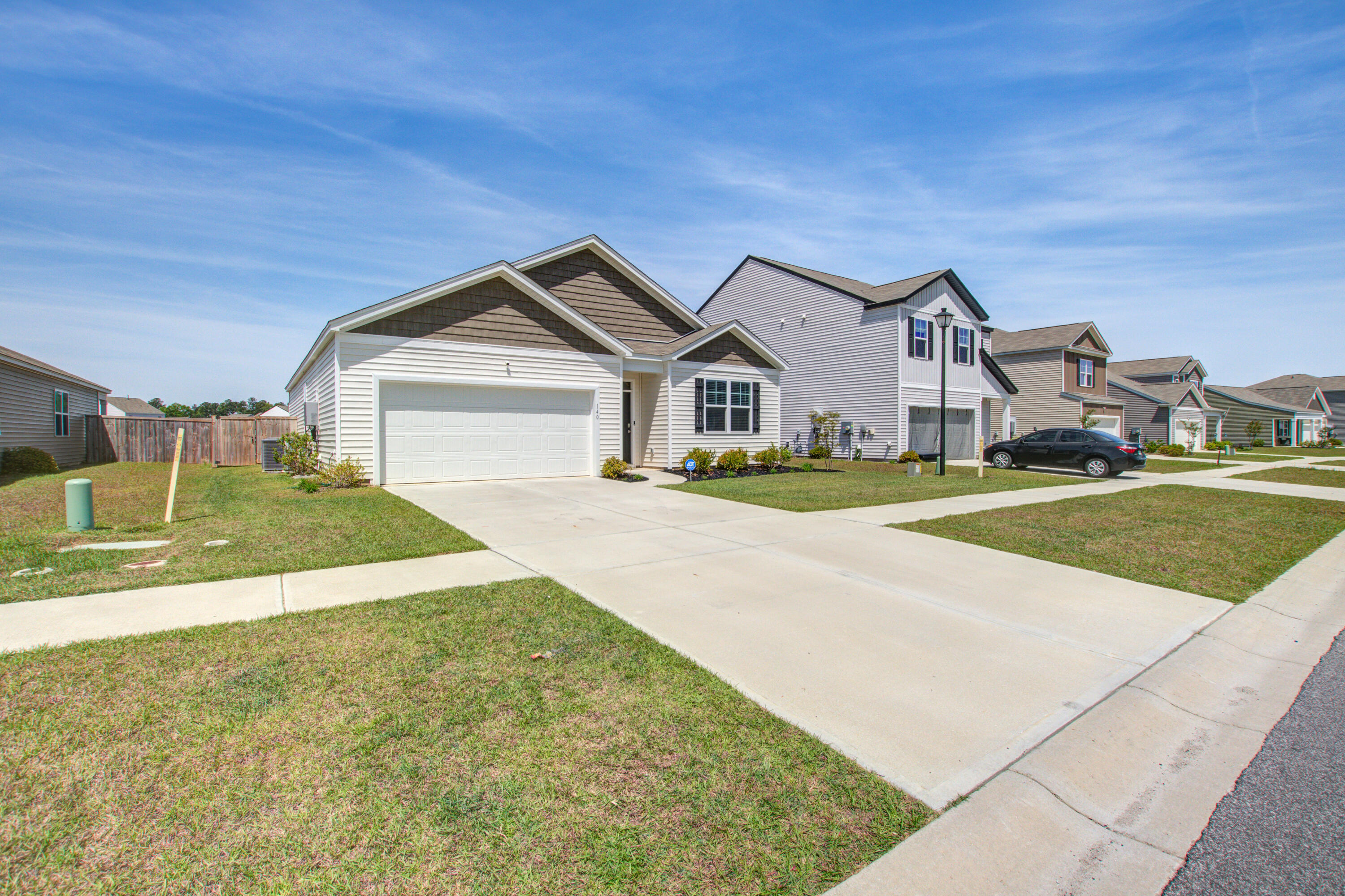 140 Ivory Shadow Road Summerville, SC 29486 - Photo 3 of 41 140 (3)