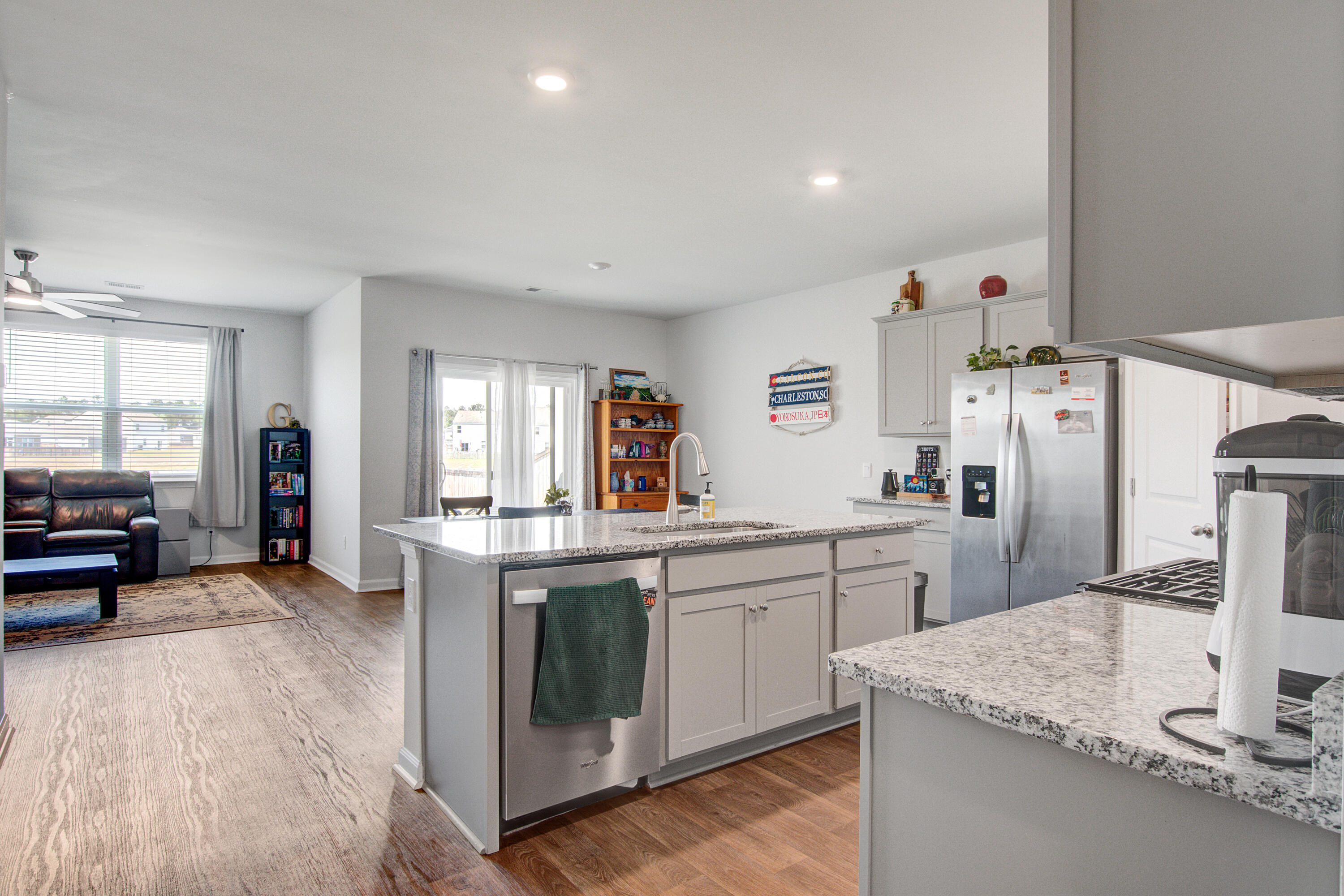 140 Ivory Shadow Road Summerville, SC 29486 - Photo 7 of 41 140 (6)