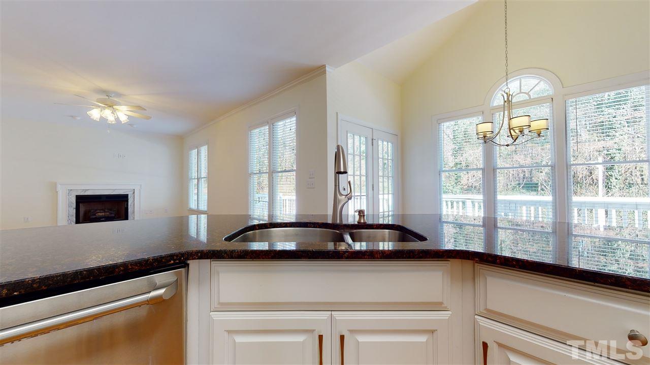 2900 Lothian Way Raleigh, NC 27612 - Photo 10 of 30