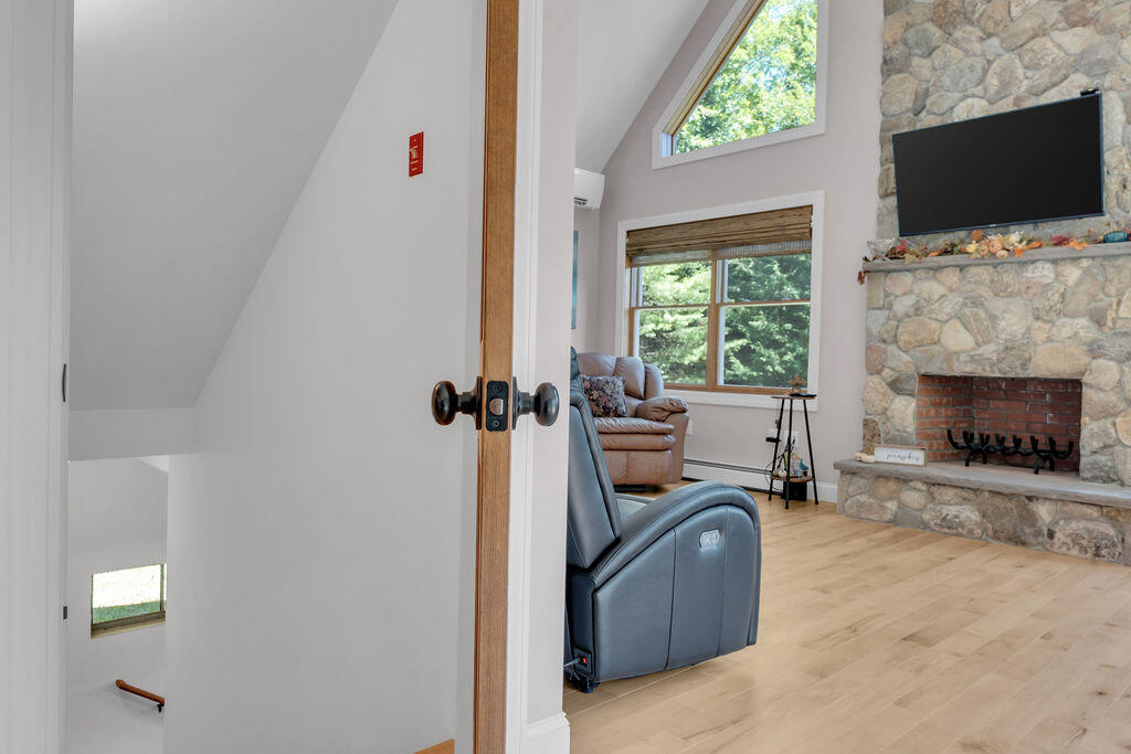 58 New Dam Road Sanford, ME 04073 - Photo 17 of 82 PhotoJul182025,15945PM(2)