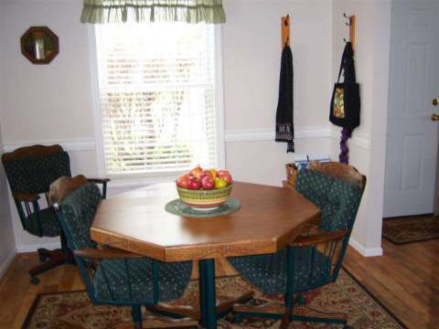 7794 Carncross Road Pittsford, MI 49271 - Photo 11 of 22 20400400-11.JPG