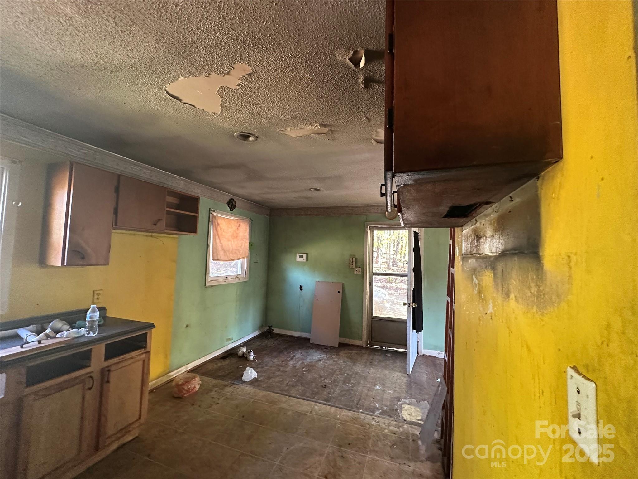 3989 Virgilina Road Roxboro, NC 27574 - Photo 10 of 46