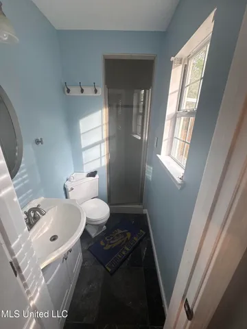 $1,800 | 9 40th Street, Gulfport, MS 39507