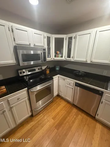 $1,800 | 9 40th Street, Gulfport, MS 39507