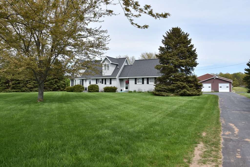13467 South Bugai Road Traverse City, MI 49684 - Photo 49 of 83 1832244-48.JPG