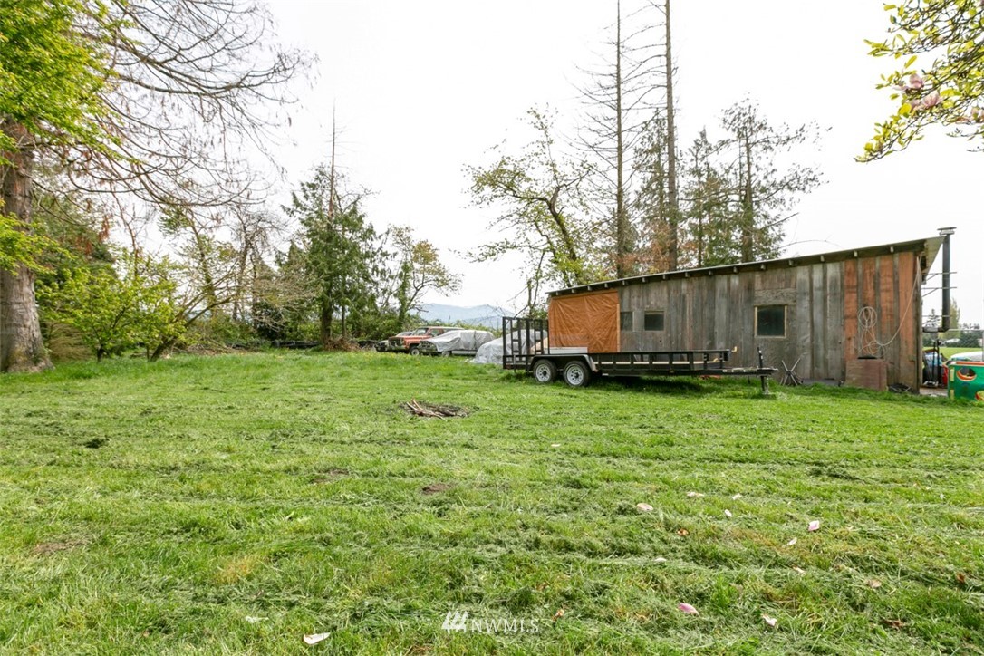 8533 District Line Road Burlington, WA 98233 - Photo 23 of 24 Gallery Image 23