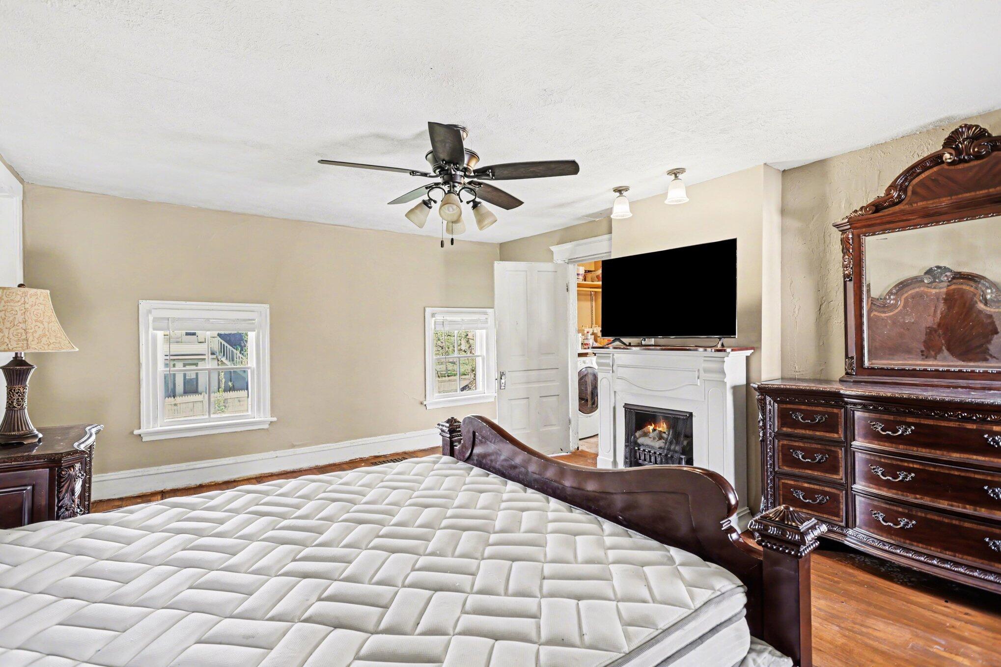 1006 Maple Avenue Jackson, MI 49203 - Photo 18 of 26 1000063363
