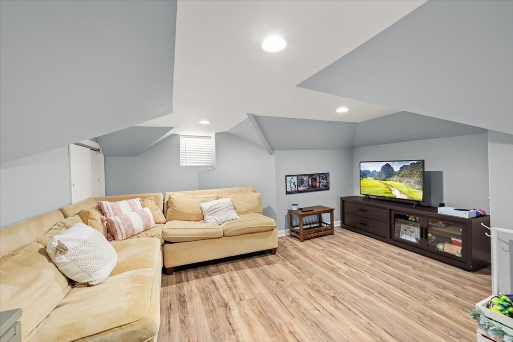41 Barnes Street Fall River, MA 02723 - Photo 31 of 42