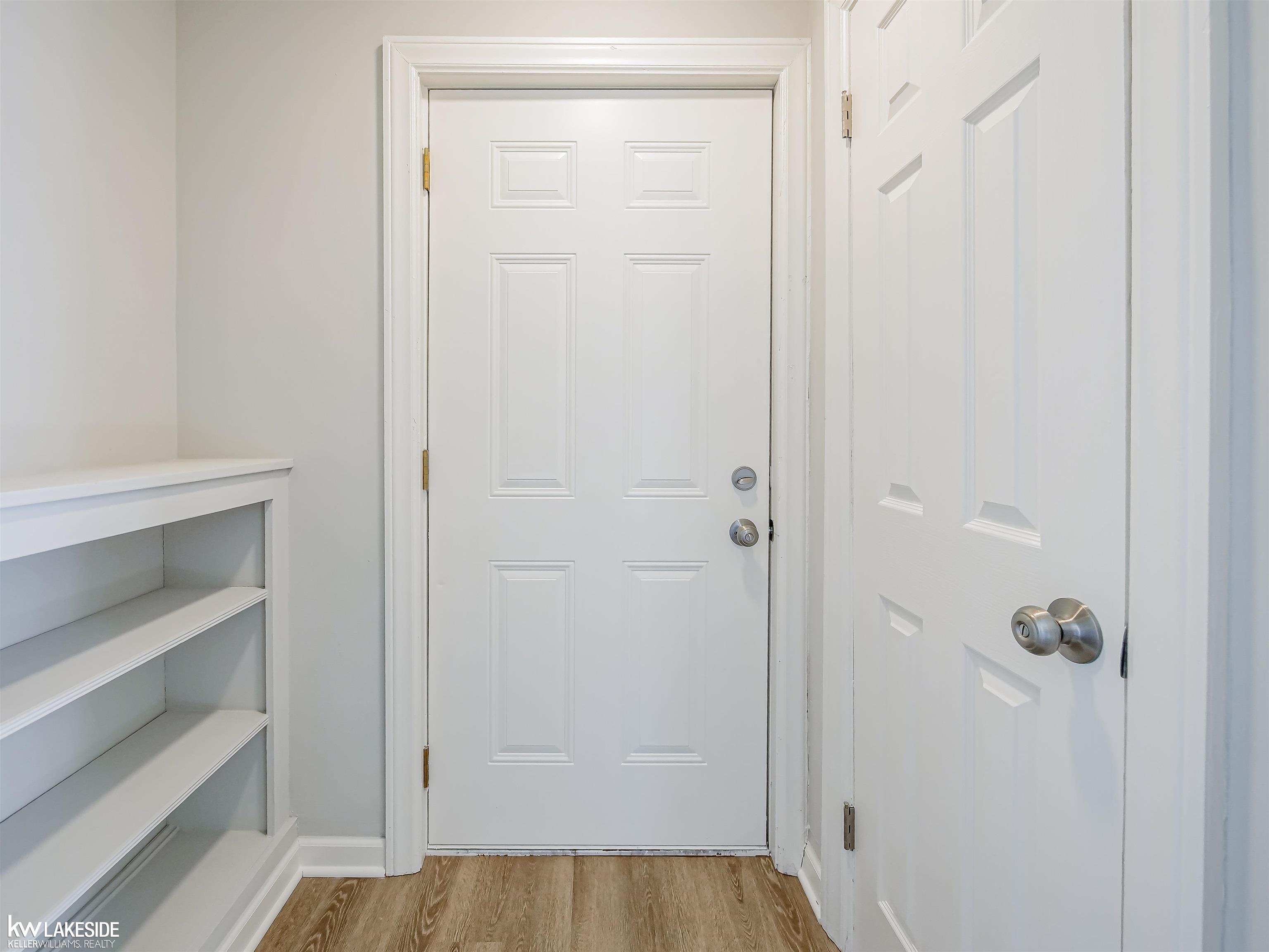 47051 Frederick Road Utica, MI 48317 - Photo 16 of 44 50204801-c47357b5-0fd3-4b4d-b080-8c98e7162f51.JPG