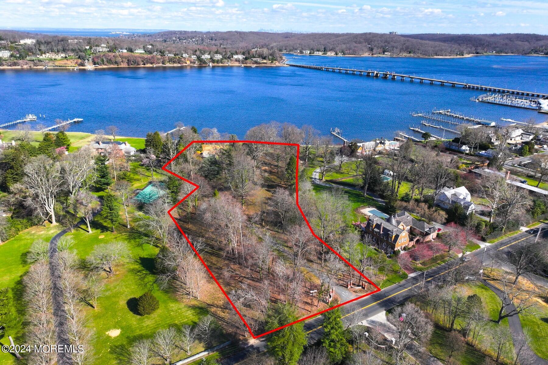 70 River Road Rumson, NJ 07760 - Photo 18 of 30 a view of a city