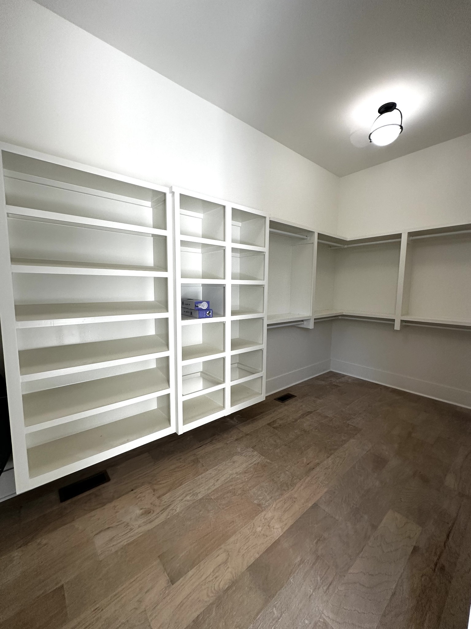 2150 B Philadelphia Lebanon, TN 37087 - Photo 31 of 46 a view of an empty room with a window