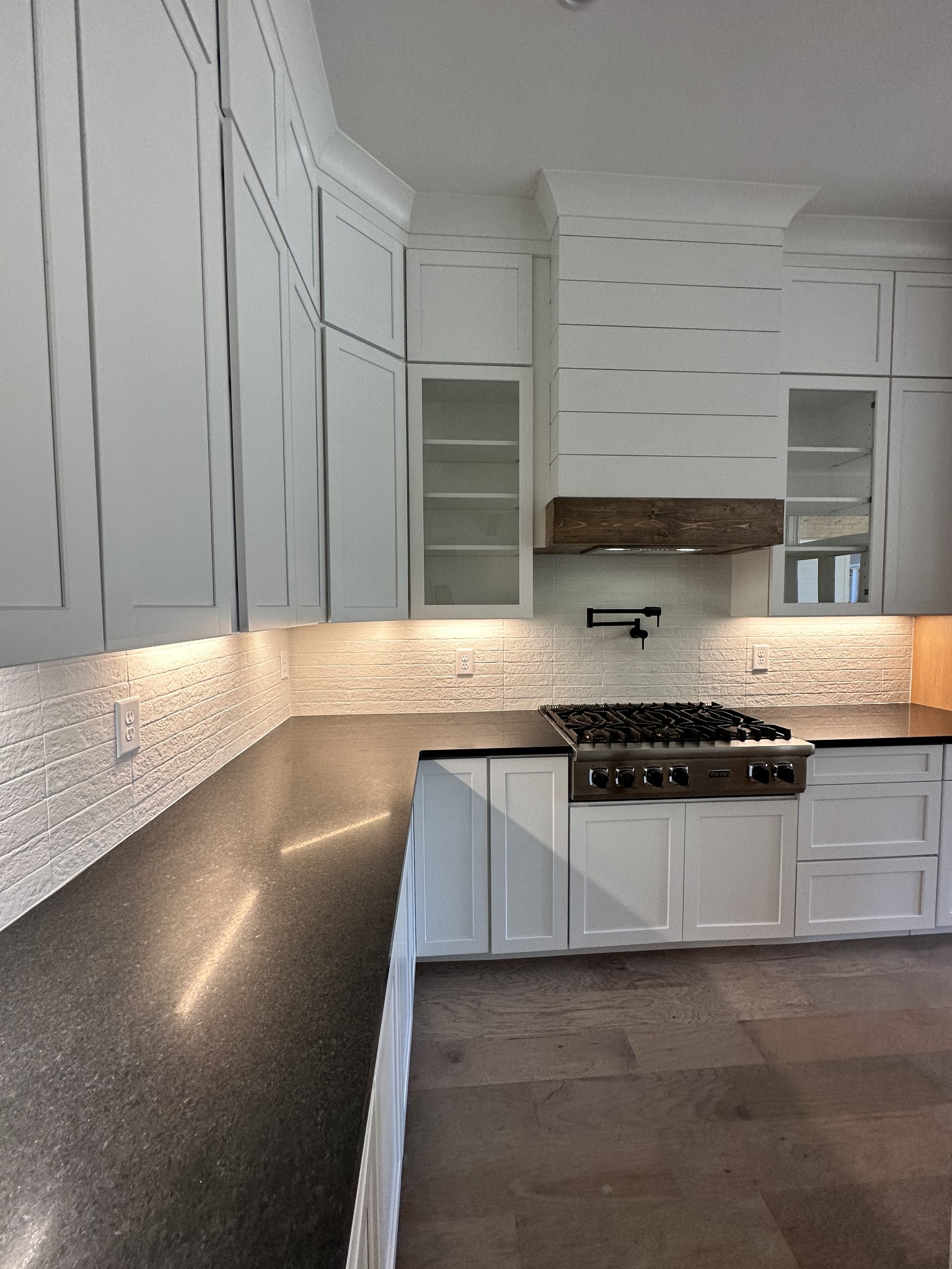 2150 B Philadelphia Lebanon, TN 37087 - Photo 8 of 46 a kitchen with granite countertop a stove and a sink