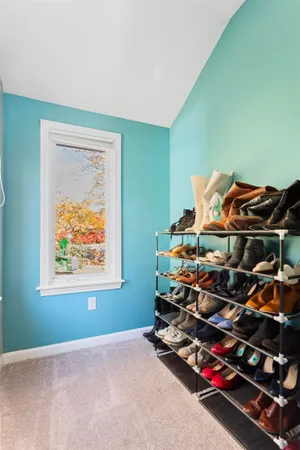 $899,900 | 227 Portsmouth Avenue, Stratham, NH 03885