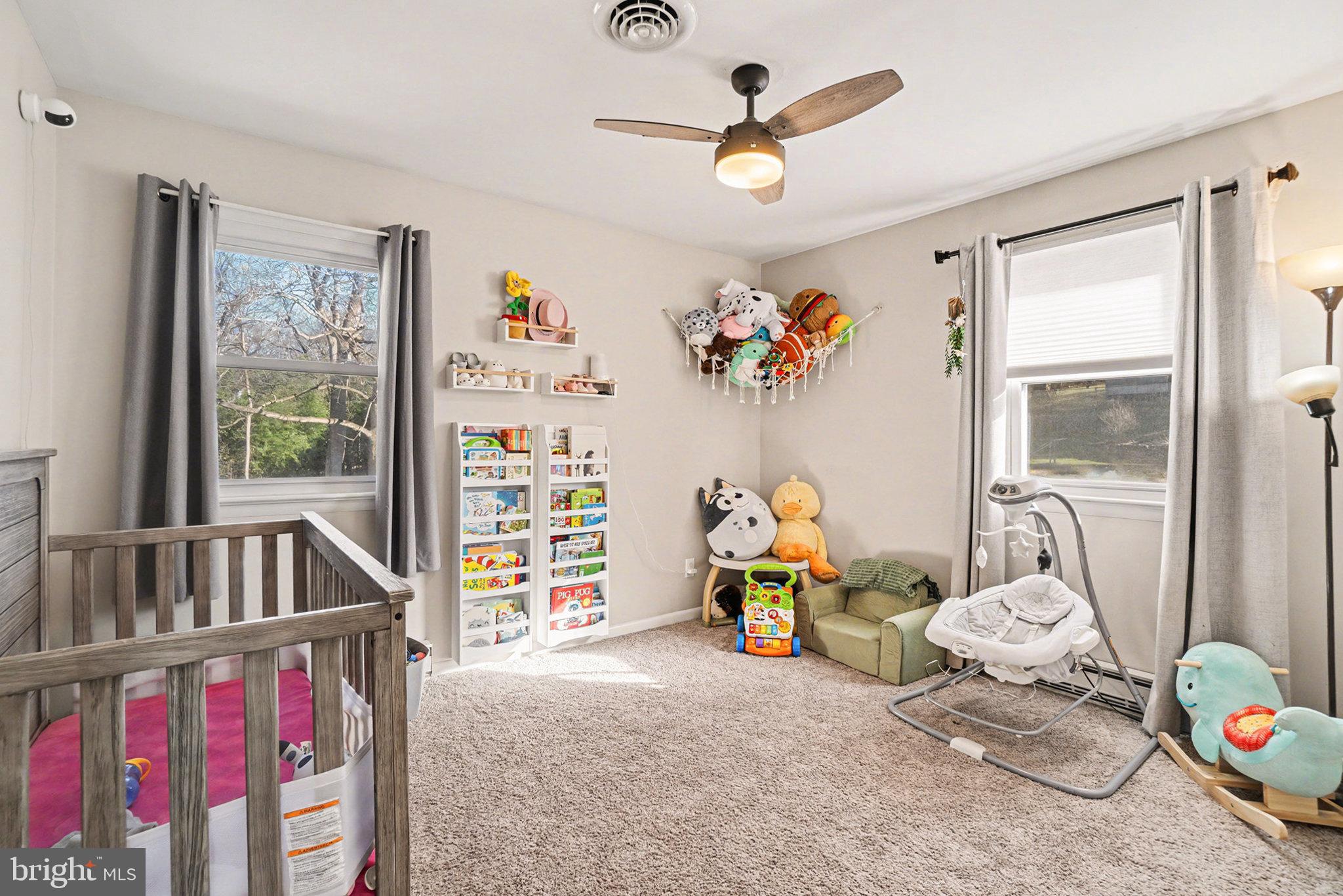 923 Sunnyside Road Hummelstown, PA 17036 - Photo 13 of 29