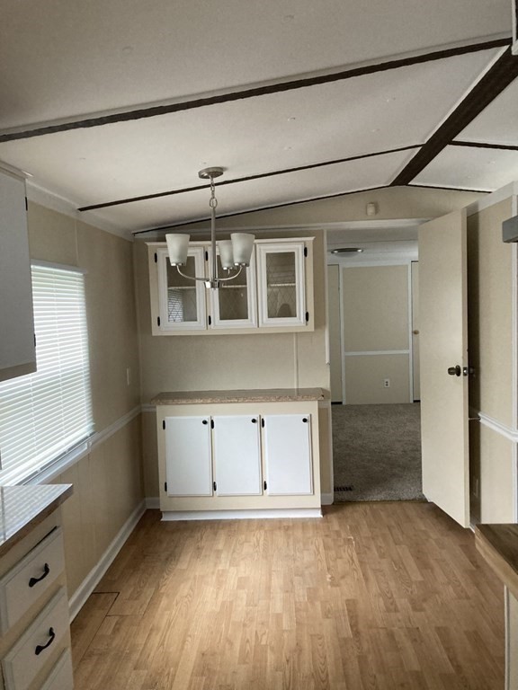 124 Edbert Street Chicopee, MA 01020 - Photo 5 of 10 Gallery Image 5