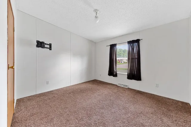 $99,000 | 108 Hilton Court, Mankato, MN 56001