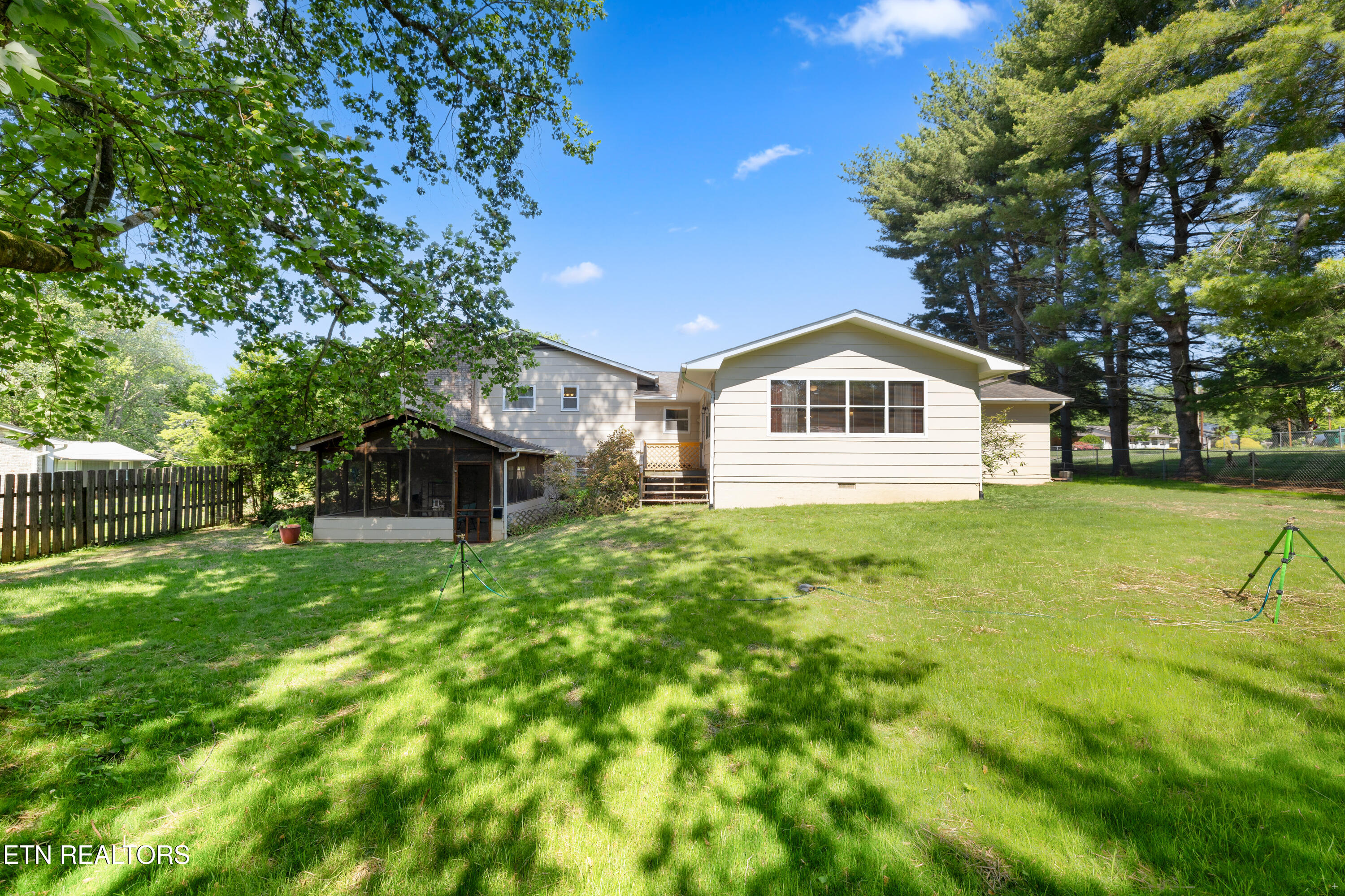 804 Venice Road Northwest Knoxville, TN 37923 - Photo 29 of 31 Positive Perceptions-29