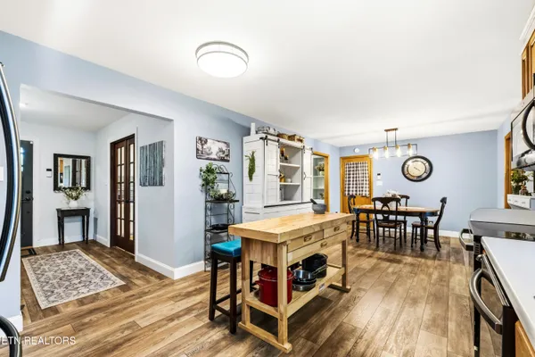 $449,000 | 804 Venice Road Northwest, Knoxville, TN 37923