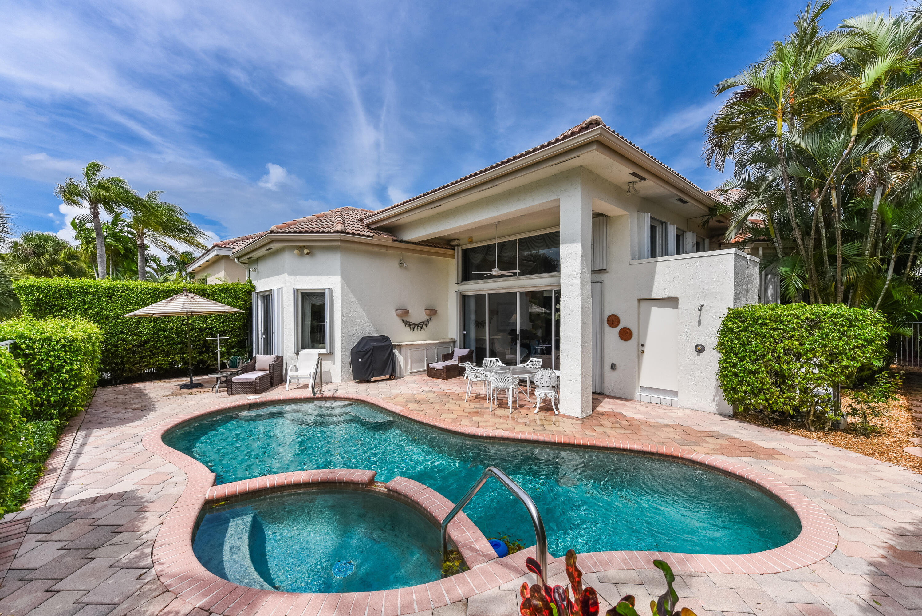 7100 Islegrove Place Boca Raton, FL 33433 - Photo 3 of 60 Back
