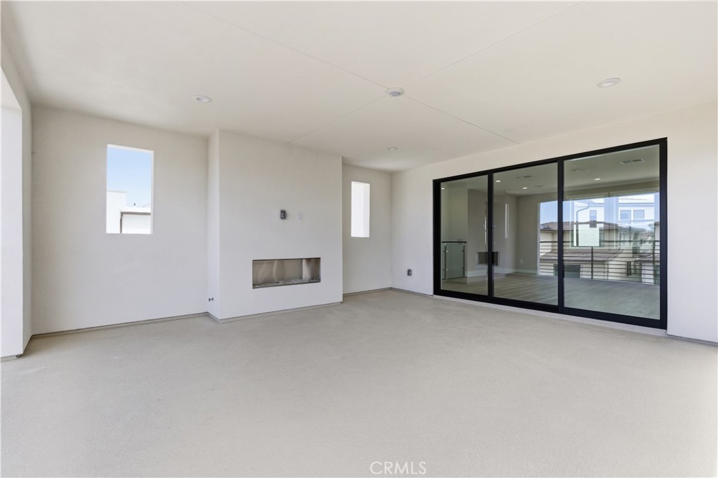 156 Apron Irvine, CA 92618 - Photo 39 of 40 a view of an empty room with a window