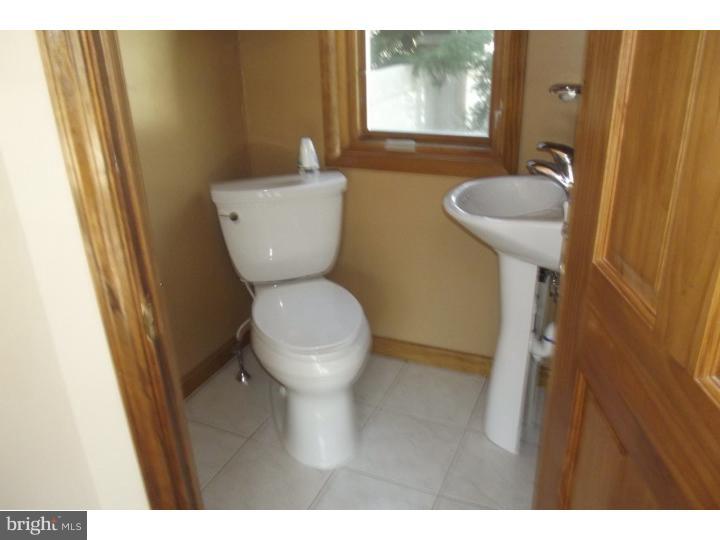 49 Fern Road Southampton, PA 18966 - Photo 13 of 25 Bathroom