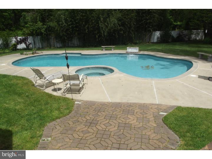 49 Fern Road Southampton, PA 18966 - Photo 21 of 25 Pool