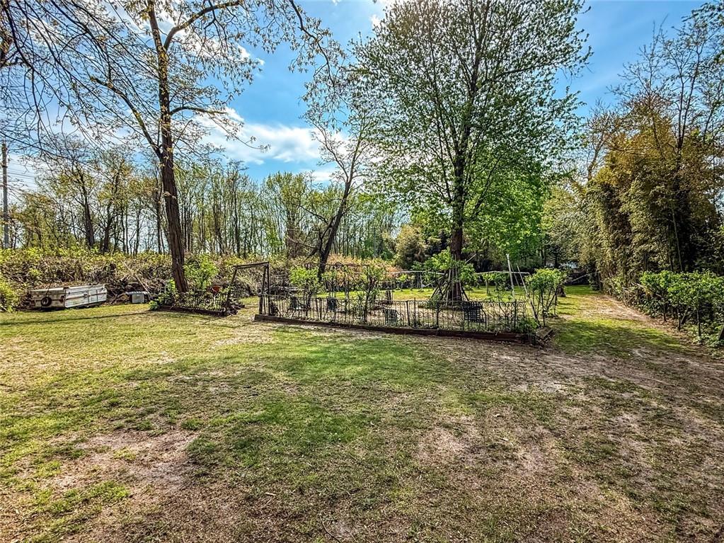 636 Holmdel Road Hazlet, NJ 07730 - Photo 38 of 47 a view of a park with large trees
