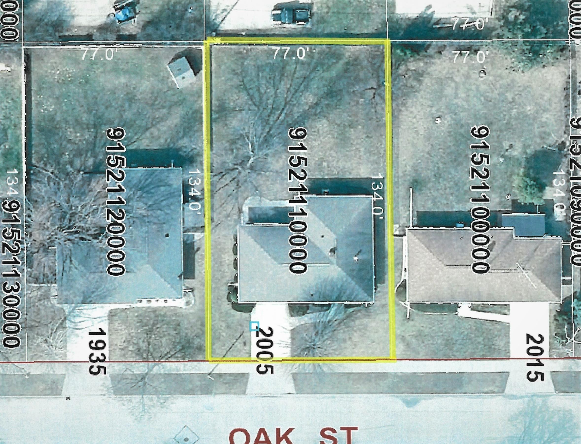 2005 Oak Street Oshkosh, WI 54901 - Photo 32 of 36